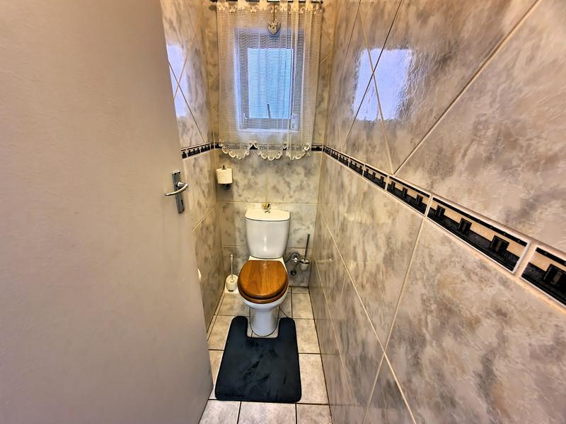 3 Bedroom Property for Sale in Theresa Park Gauteng