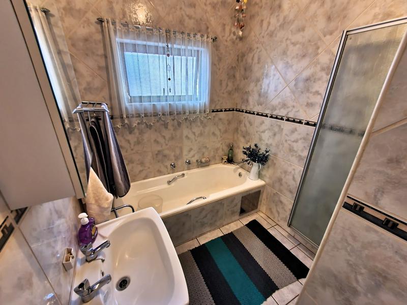 3 Bedroom Property for Sale in Theresa Park Gauteng