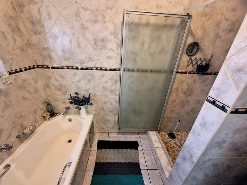 3 Bedroom Property for Sale in Theresa Park Gauteng