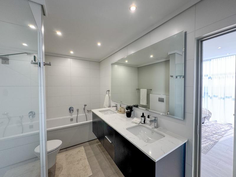 2 Bedroom Property for Sale in Midfield Estate Gauteng