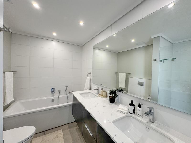 2 Bedroom Property for Sale in Midfield Estate Gauteng