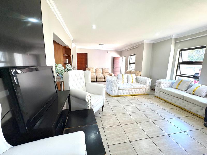 3 Bedroom Property for Sale in Midstream Hill Gauteng