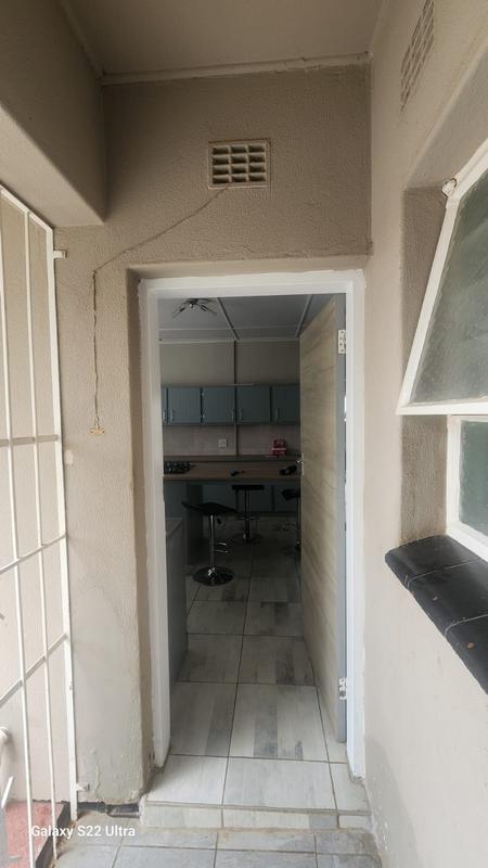 To Let 3 Bedroom Property for Rent in Greenhills Gauteng