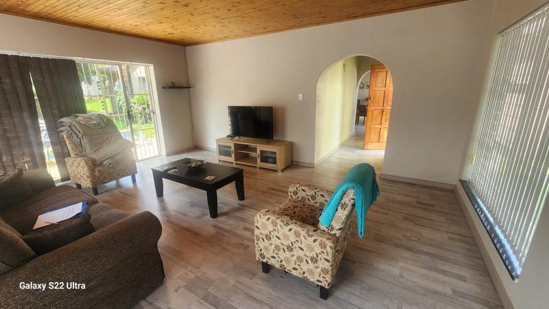 To Let 3 Bedroom Property for Rent in Greenhills Gauteng