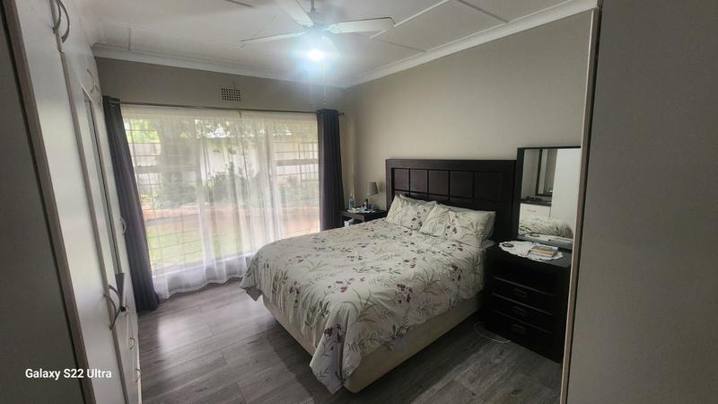 To Let 3 Bedroom Property for Rent in Greenhills Gauteng
