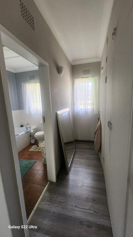 To Let 3 Bedroom Property for Rent in Greenhills Gauteng