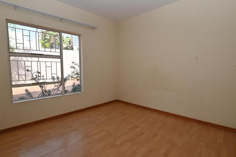 To Let 2 Bedroom Property for Rent in Rivonia Gauteng