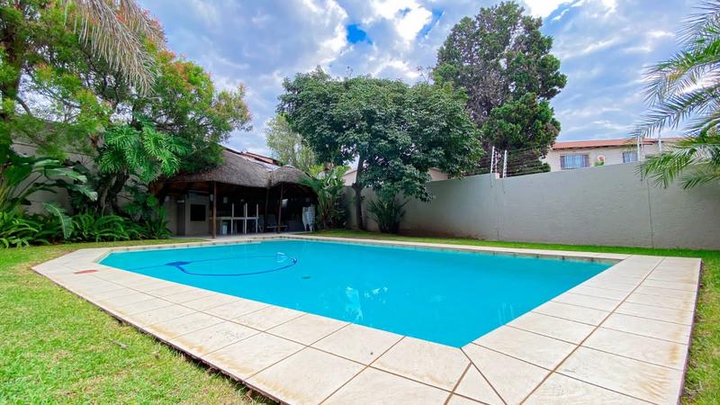To Let 2 Bedroom Property for Rent in Rivonia Gauteng