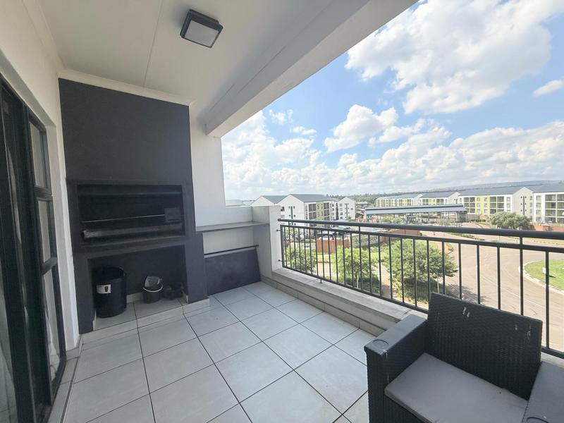 To Let 2 Bedroom Property for Rent in Silver Lakes Gauteng