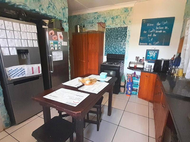 3 Bedroom Property for Sale in Rhodesfield Gauteng