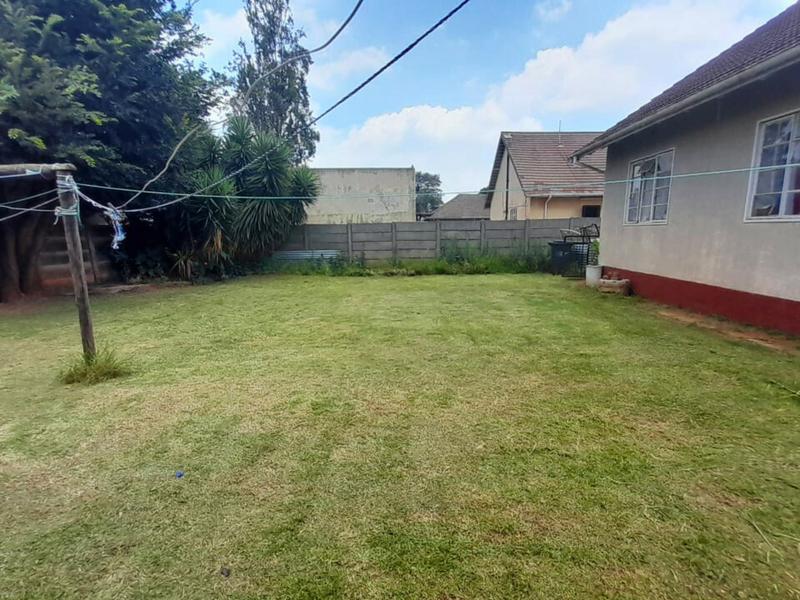 3 Bedroom Property for Sale in Rhodesfield Gauteng