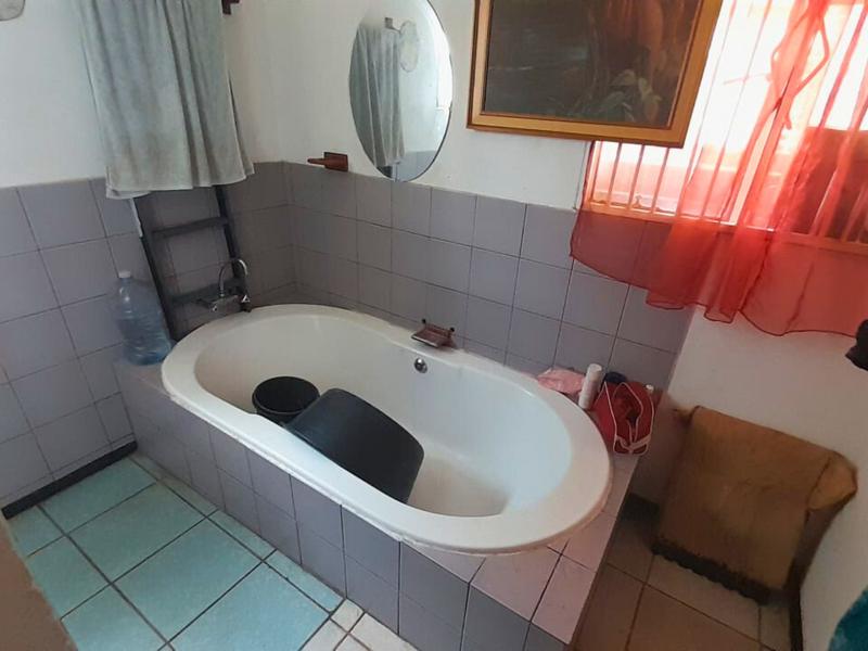 3 Bedroom Property for Sale in Rhodesfield Gauteng