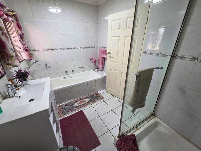 3 Bedroom Property for Sale in Blue Gill Estate Gauteng