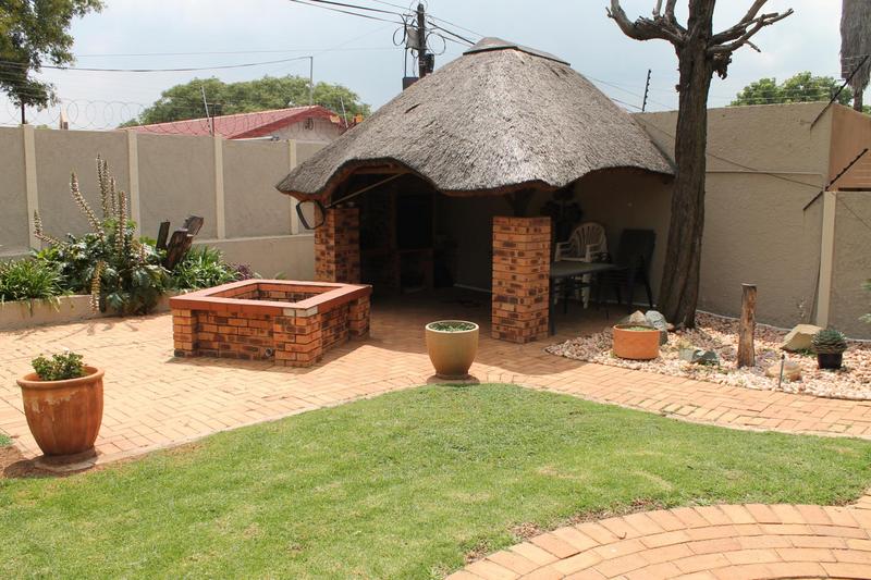 3 Bedroom Property for Sale in Eden Glen Gauteng