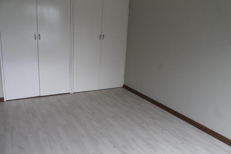 1 Bedroom Property for Sale in Edenvale Central Gauteng