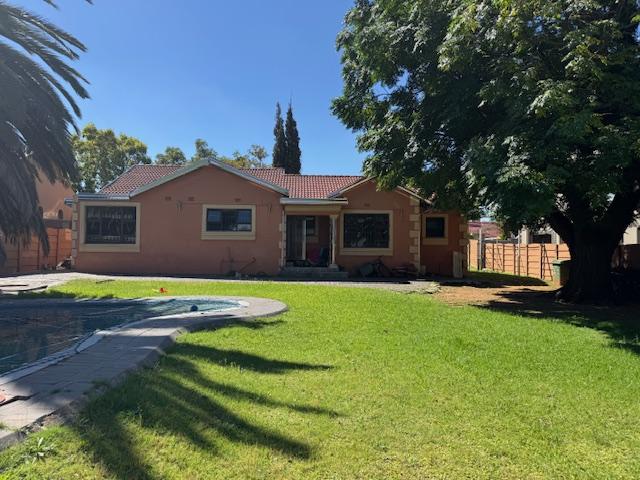 To Let 3 Bedroom Property for Rent in Mayberry Park Gauteng