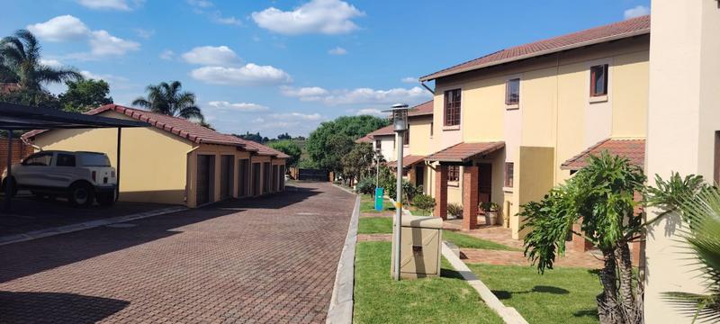 2 Bedroom Property for Sale in Willowbrook Gauteng