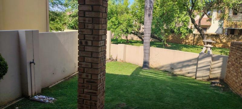 2 Bedroom Property for Sale in Willowbrook Gauteng