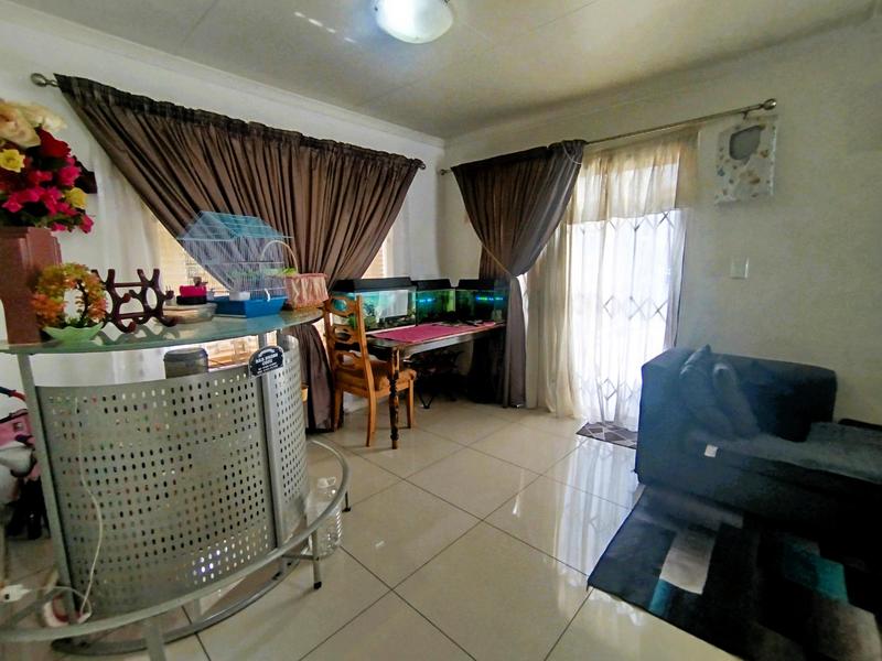 3 Bedroom Property for Sale in Parkrand Gauteng