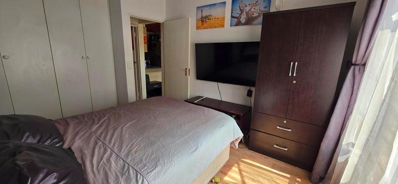 1 Bedroom Property for Sale in Douglasdale Gauteng