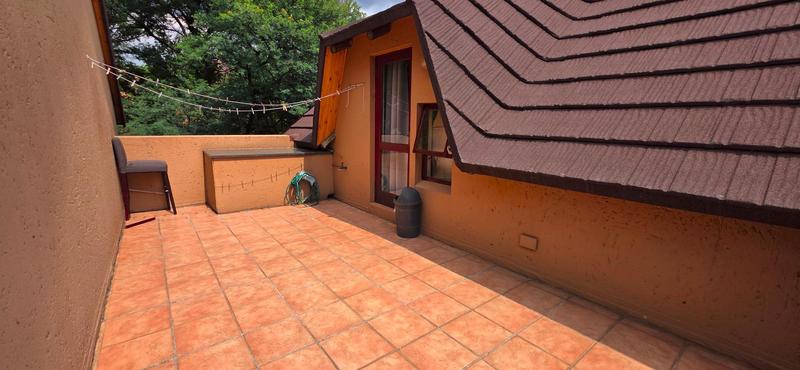 1 Bedroom Property for Sale in Douglasdale Gauteng