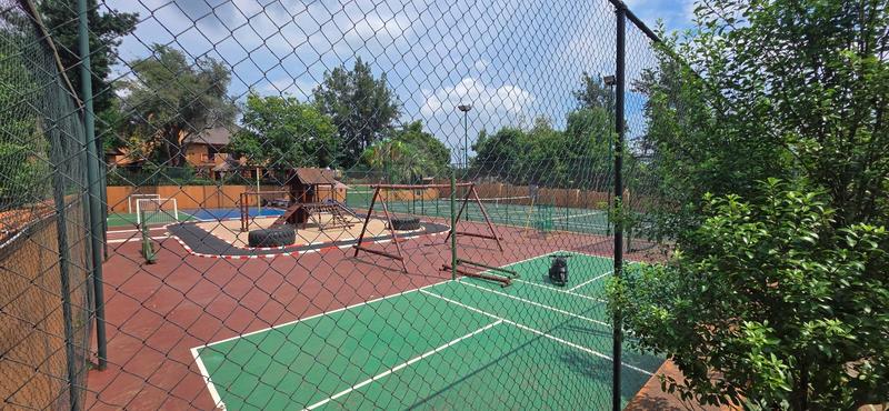 1 Bedroom Property for Sale in Douglasdale Gauteng