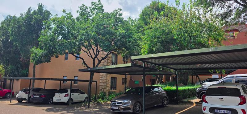 1 Bedroom Property for Sale in Douglasdale Gauteng