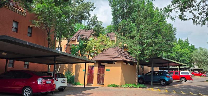 1 Bedroom Property for Sale in Douglasdale Gauteng