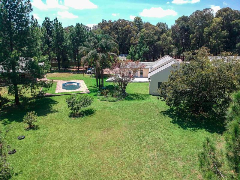 9 Bedroom Property for Sale in Zonnehoewe A H Gauteng