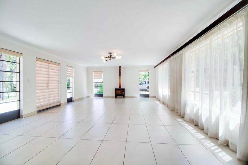 9 Bedroom Property for Sale in Zonnehoewe A H Gauteng