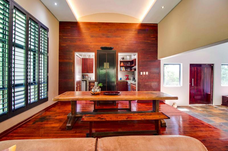 5 Bedroom Property for Sale in Zonnehoewe A H Gauteng