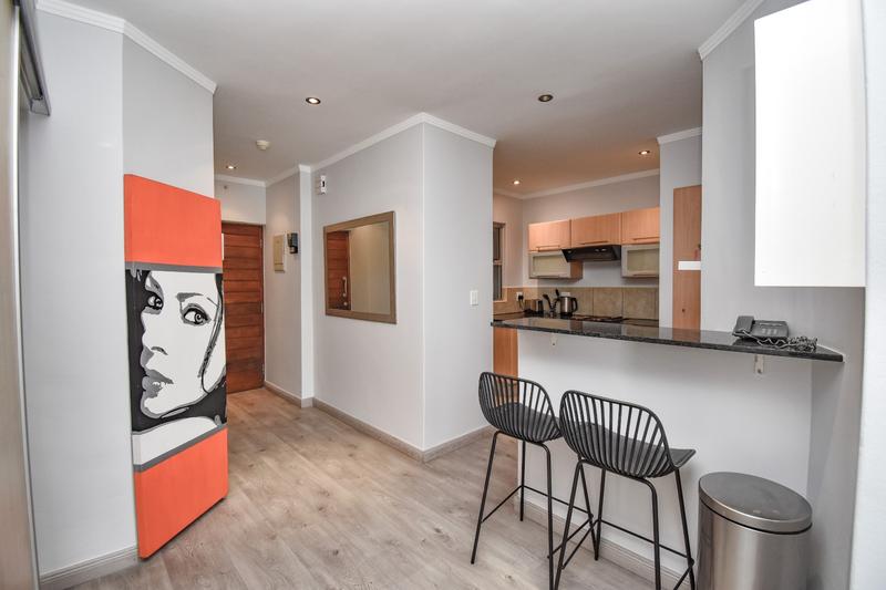 To Let 2 Bedroom Property for Rent in Sandhurst Gauteng