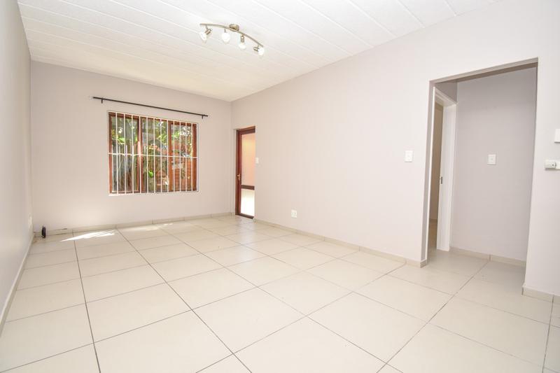 1 Bedroom Property for Sale in Sunninghill Gauteng