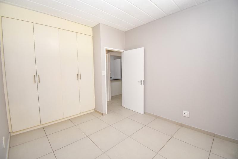 1 Bedroom Property for Sale in Sunninghill Gauteng