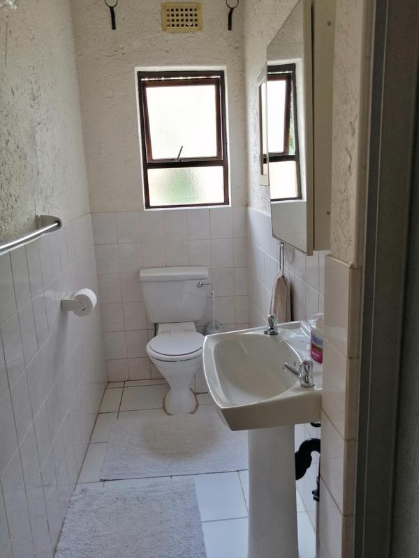 To Let 3 Bedroom Property for Rent in Eden Glen Gauteng