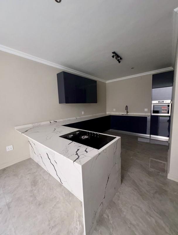 To Let 5 Bedroom Property for Rent in Hyde Park Gauteng