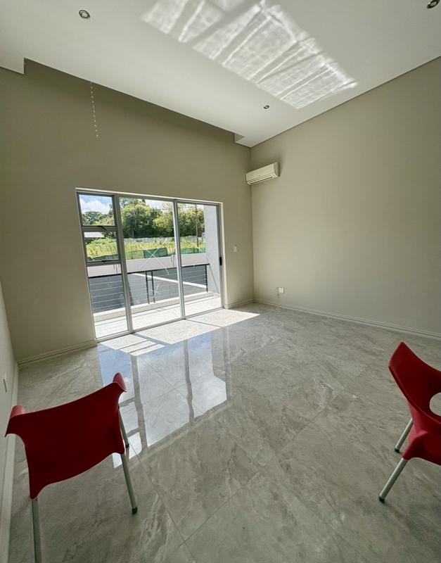 To Let 5 Bedroom Property for Rent in Hyde Park Gauteng