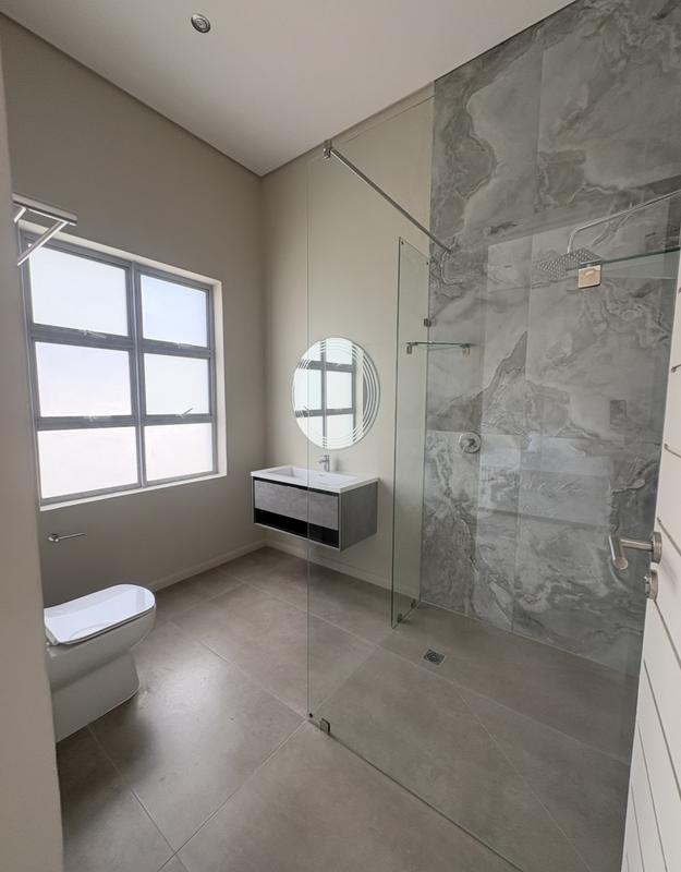 To Let 5 Bedroom Property for Rent in Hyde Park Gauteng