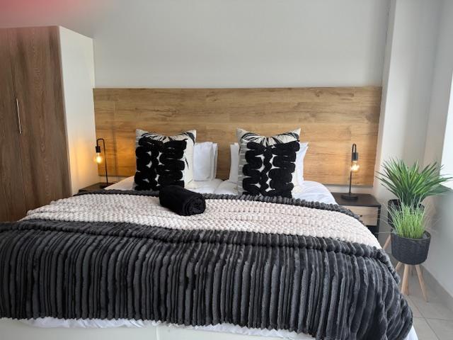 To Let 0 Bedroom Property for Rent in Wendywood Gauteng