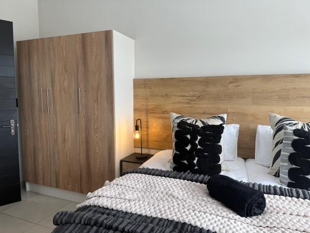 To Let 0 Bedroom Property for Rent in Wendywood Gauteng