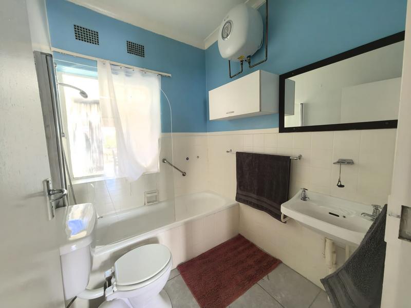 To Let 1 Bedroom Property for Rent in Edenvale Gauteng