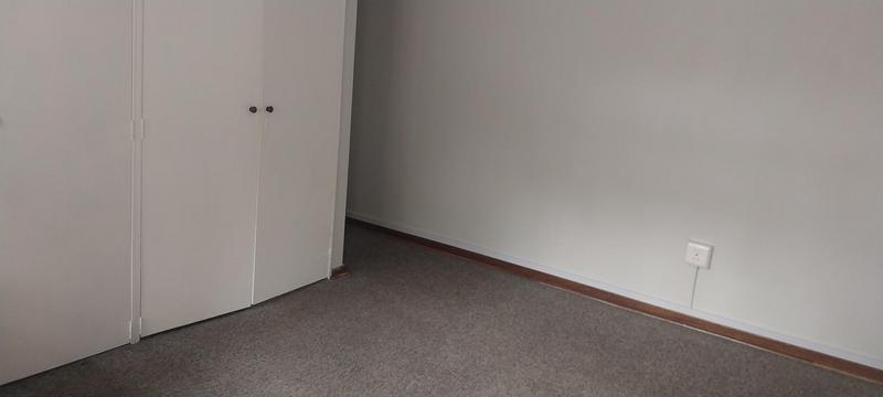To Let 1 Bedroom Property for Rent in Edenvale Gauteng
