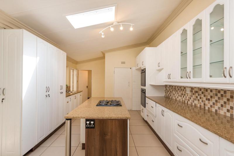 4 Bedroom Property for Sale in Bedfordview Gauteng