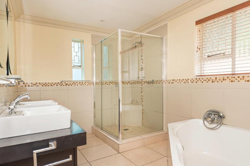 4 Bedroom Property for Sale in Bedfordview Gauteng