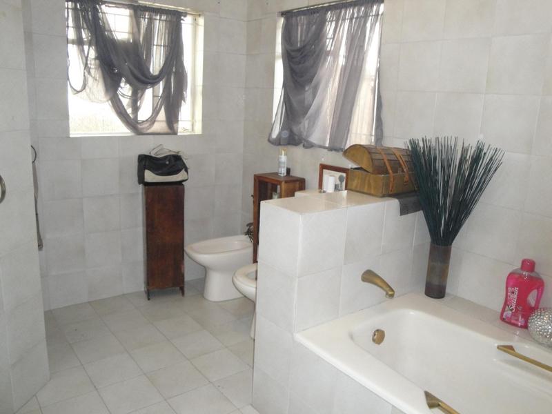 4 Bedroom Property for Sale in Bedfordview Gauteng