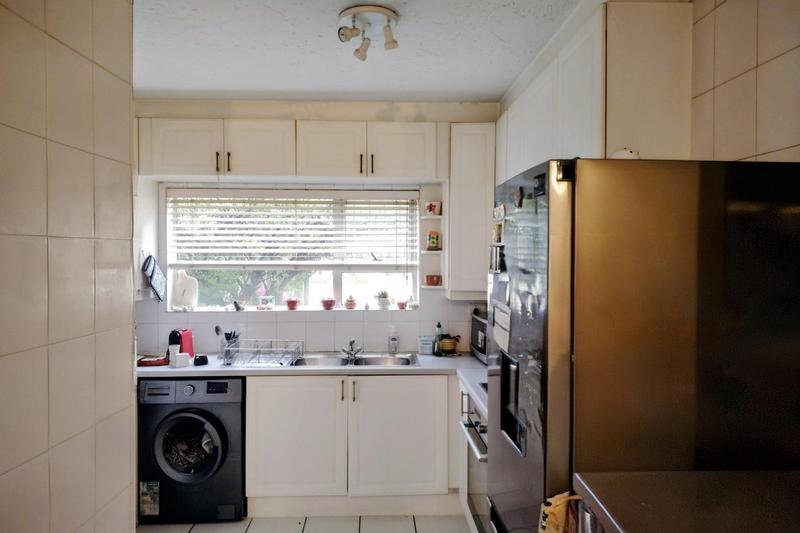 2 Bedroom Property for Sale in Bedfordview Gauteng