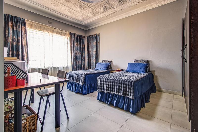 4 Bedroom Property for Sale in Kensington Gauteng