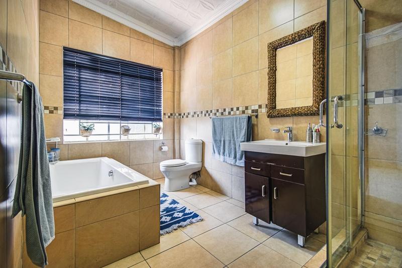 4 Bedroom Property for Sale in Kensington Gauteng