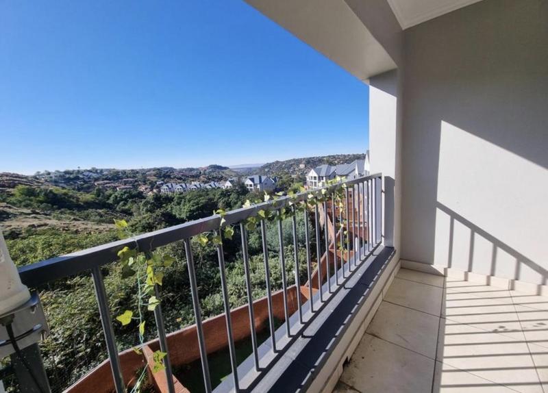 1 Bedroom Property for Sale in Oakdene Gauteng