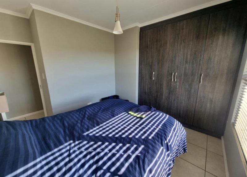 1 Bedroom Property for Sale in Oakdene Gauteng